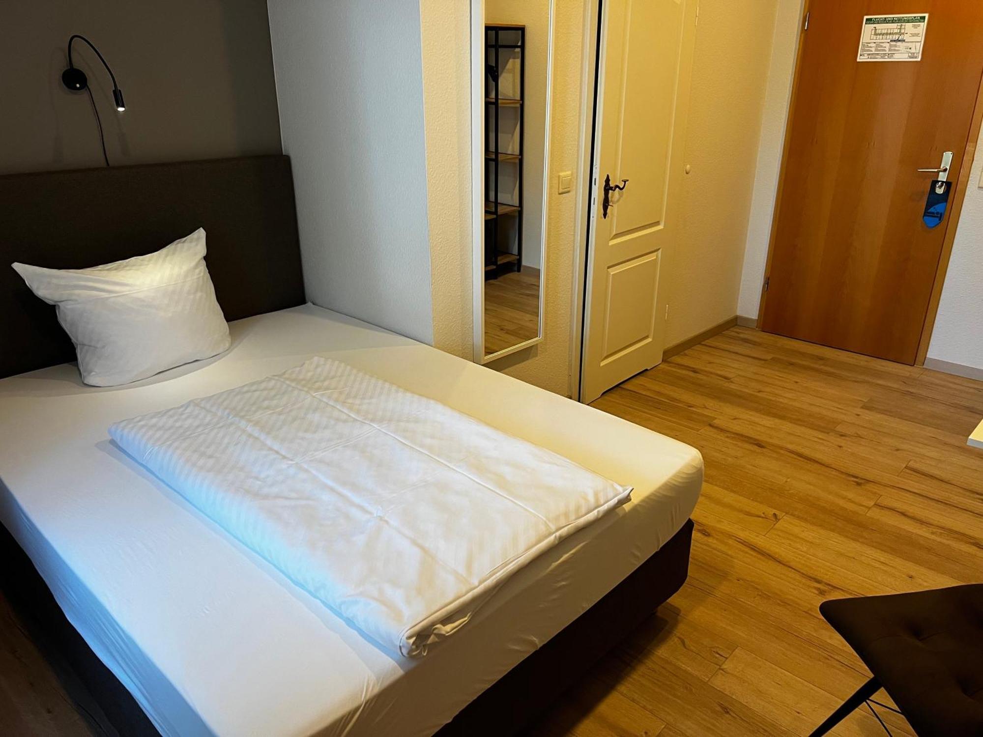 Gutshof Havelland Hotell Ketzin Eksteriør bilde