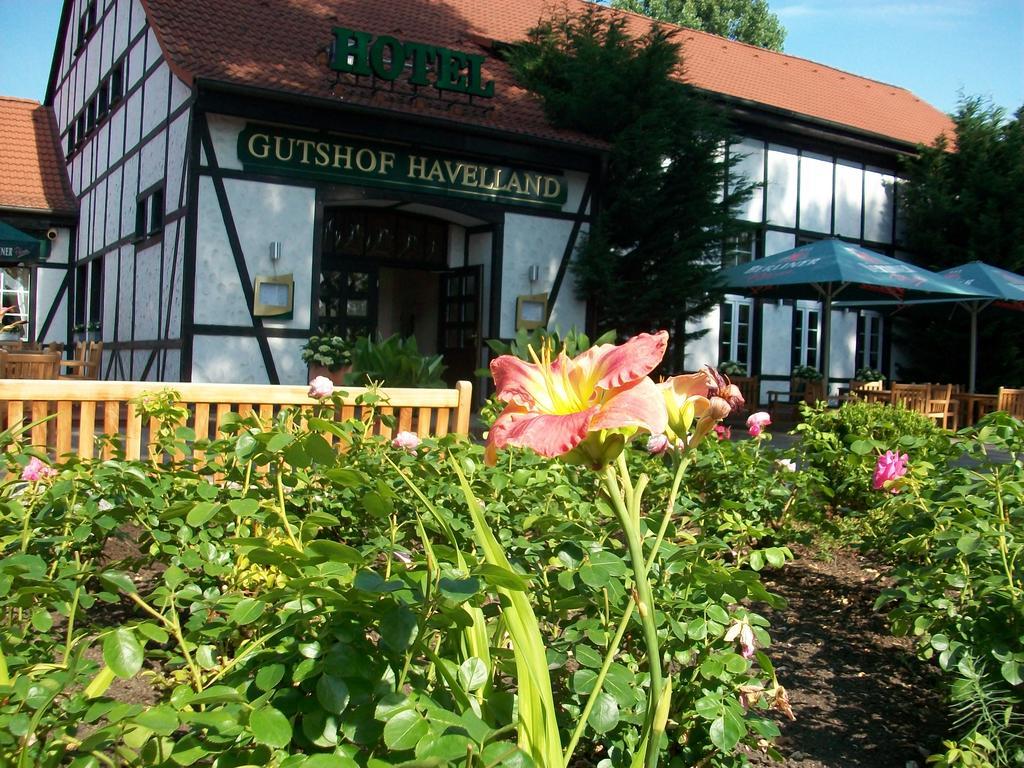 Gutshof Havelland Hotell Ketzin Eksteriør bilde